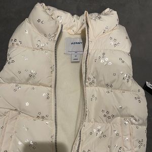 BNWT toddler winter vest ⭐️